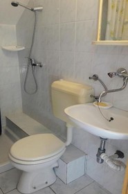 Apartments Per