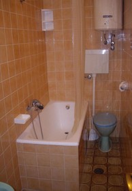 Apartments Per