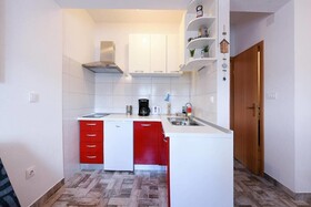 Apartments Sea Star Ivana