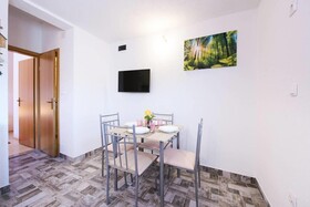 Apartments Sea Star Ivana