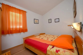 Apartments Zlatko
