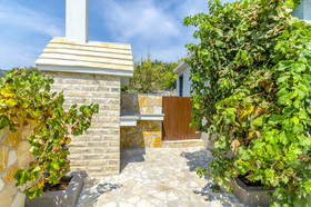 House Ivana