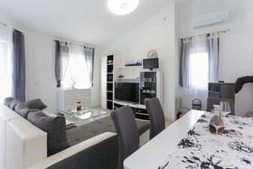 House Ivica