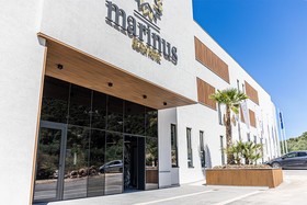 Marinus Beach Hotel