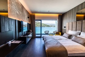 Marinus Beach Hotel