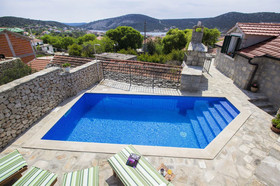 Dalmatian Stone Villa Burica