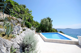 Villa Sine