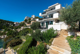 Villa Sine