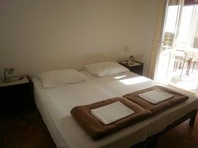 Apartments Kust