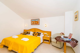 Apartments Subrenum