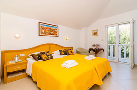 Apartments Subrenum