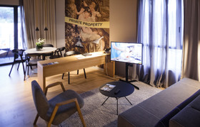 One Suite Hotel