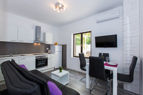 Apartments Villa Roza