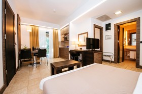 Zaton Holiday Resort 4 Star Apartments