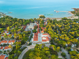 Zaton Holiday Resort 4 Star Apartments