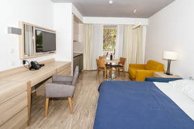 Zaton Holiday Resort 4 Star Apartments