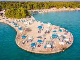 Zaton Holiday Resort Apartments