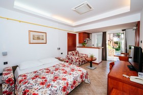 Zaton Holiday Resort Apartments