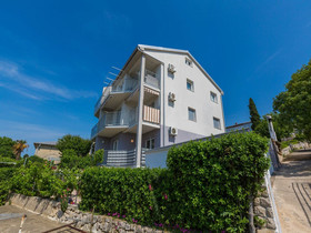 Apartment Mirta