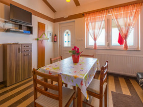 Apartments Beba