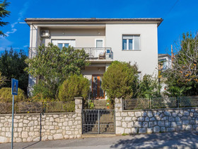 Apartments Drago