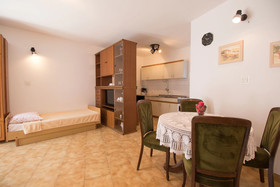 Apartments Gorana