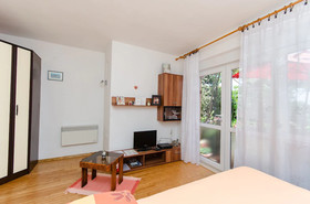 Apartments Jadrana
