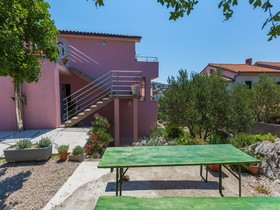 Apartments Kety
