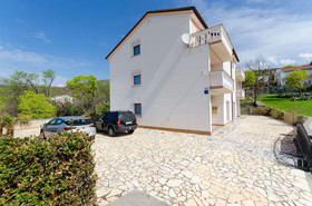 Apartments Maravera