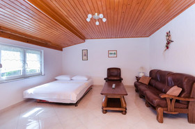 Apartments Maravera