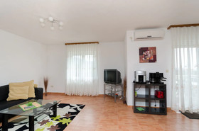 Apartments Maravera