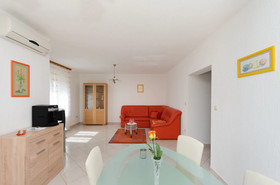Apartments Maravera