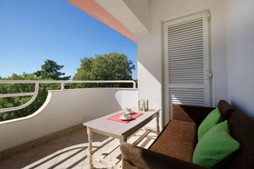 Apartments Snjezana