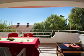 Apartments Snjezana