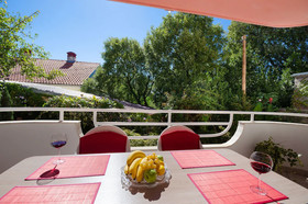 Apartments Snjezana