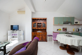 Apartments Snjezana