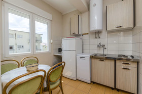 Apartments and Room Mirjana