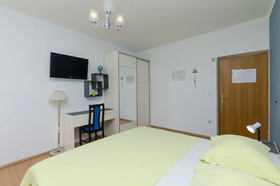 Apartments and Room Mirjana