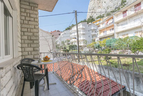 Apartments and Room Mirjana