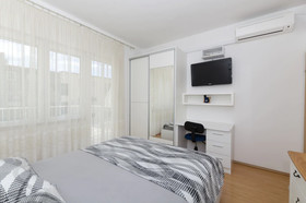 Apartments and Room Mirjana