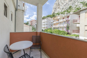 Apartments and Room Mirjana