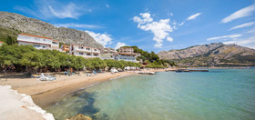 Apartments And Rooms Denis