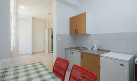 Apartments And Rooms Denis