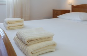 Apartments And Rooms Denis
