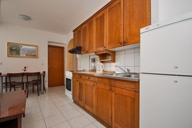 Apartments and Rooms Nikola