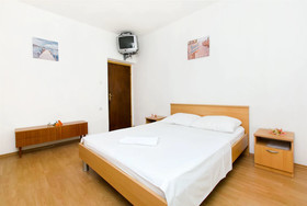 Apartments And Rooms Perica