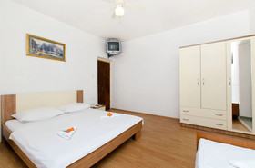 Apartments And Rooms Perica
