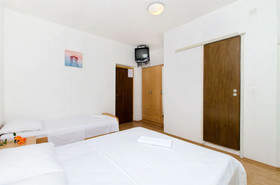Apartments And Rooms Perica