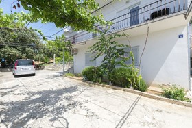 Apartments Jozo