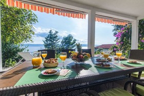 Apartments Lizatovic